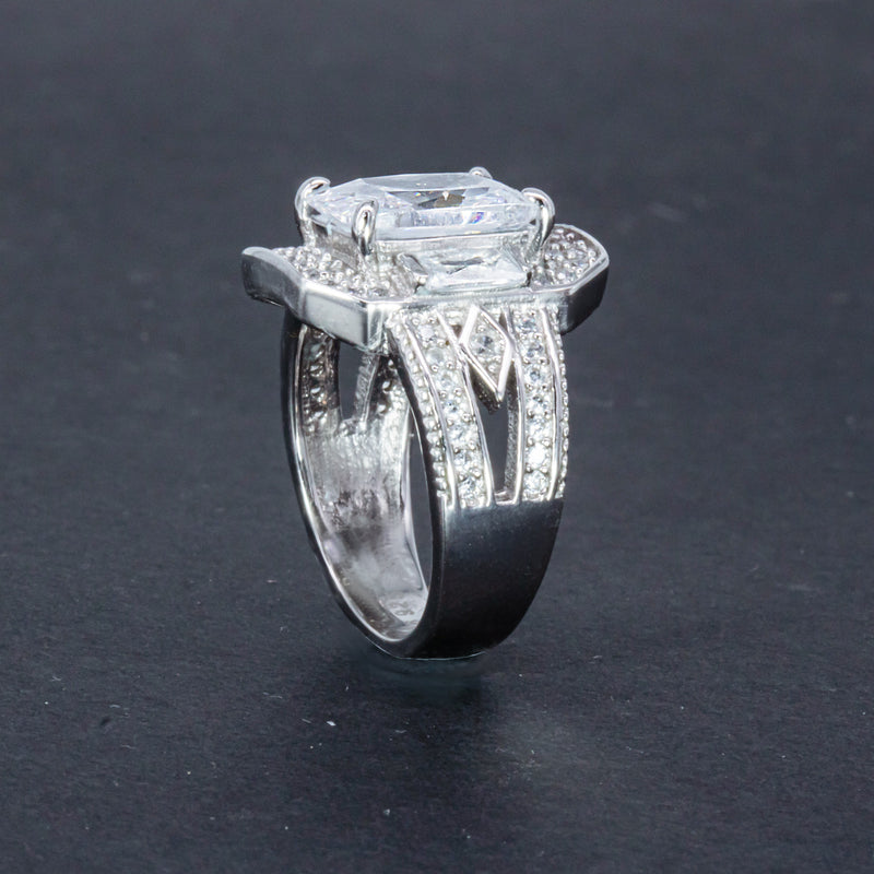 Opulent Chic Edwardian Ring Solaris Collection