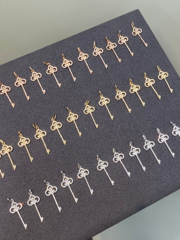 Natural Diamond 18K Solid Gold Key Necklace