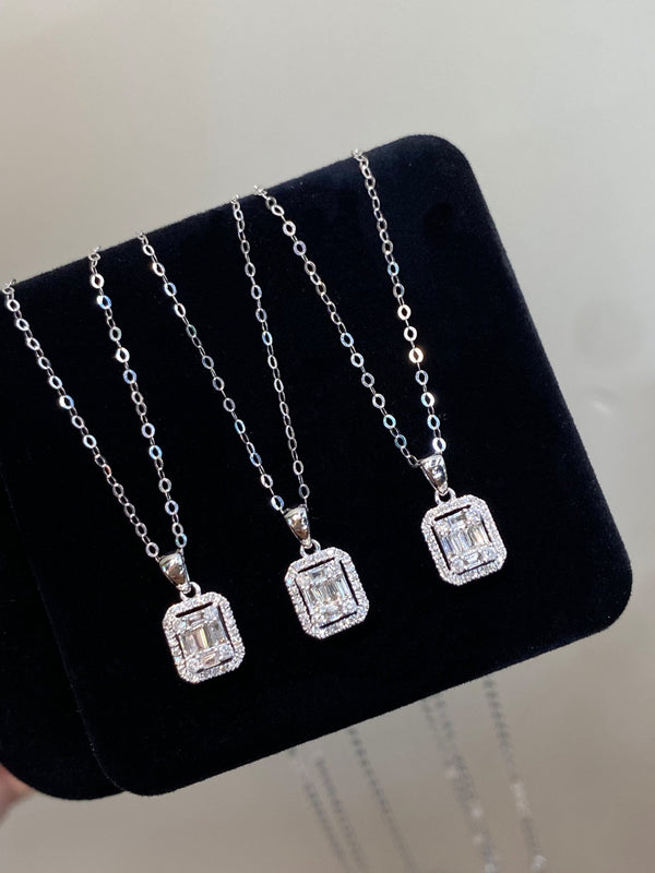 Natural Diamond 18K Solid Gold Baguette Necklace