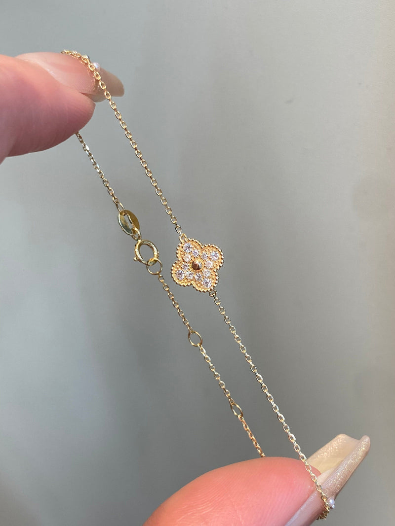 Natural Diamond Clover 18K Solid Gold Bracelet