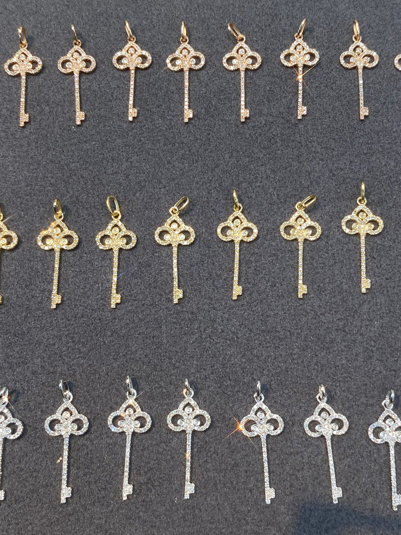 Natural Diamond 18K Solid Gold Key Necklace