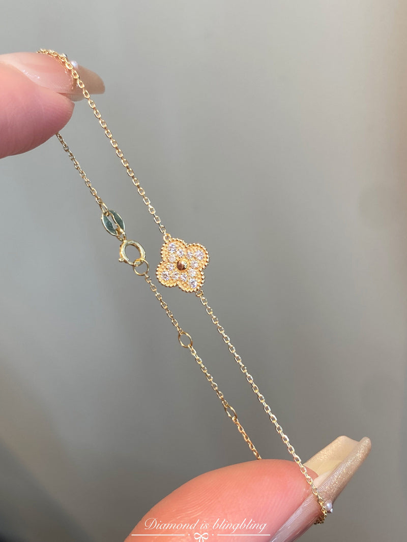 Natural Diamond Clover 18K Solid Gold Bracelet