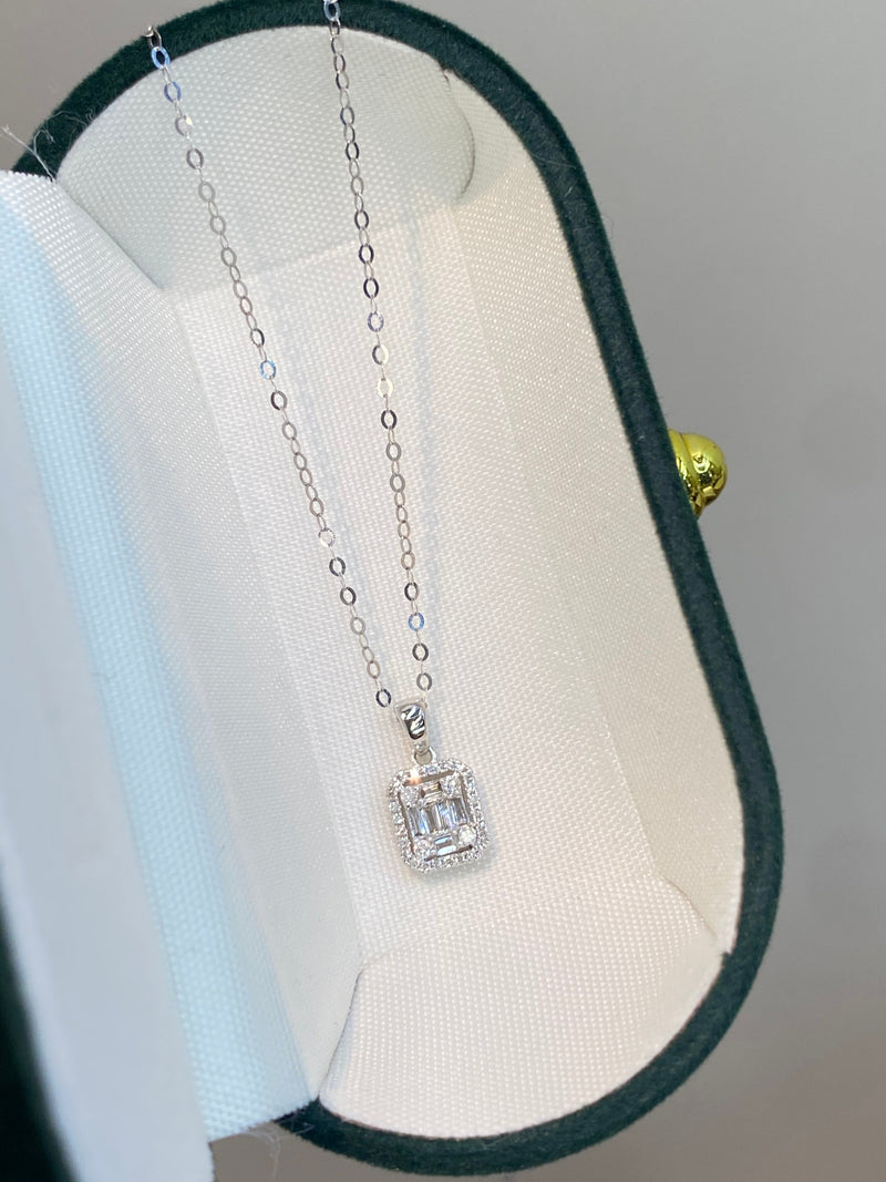Natural Diamond 18K Solid Gold Baguette Necklace
