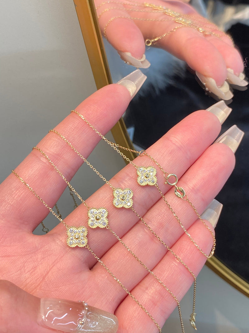 Natural Diamond Clover 18K Solid Gold Bracelet