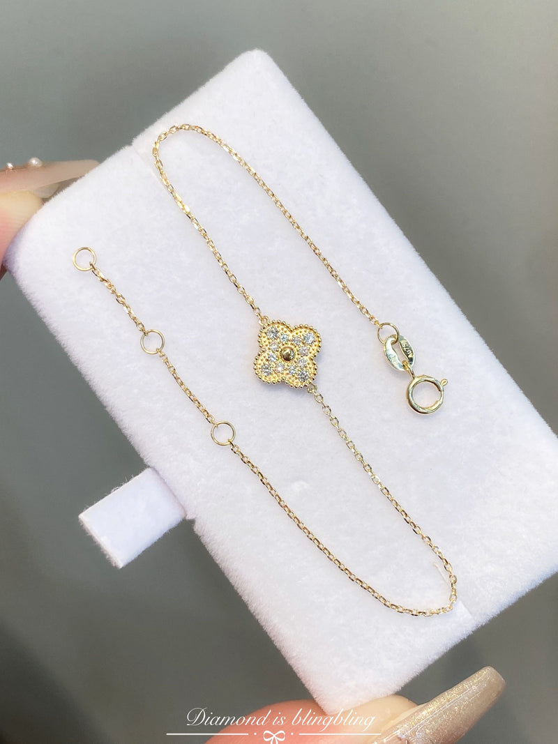 Natural Diamond Clover 18K Solid Gold Bracelet
