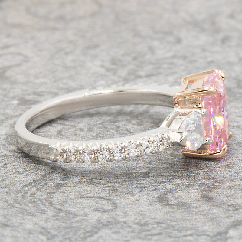 Sweet Lullabye Three Stone Pave Ring XVIII Collection